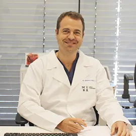 oftalmologo Dr. Sebastian Perez
